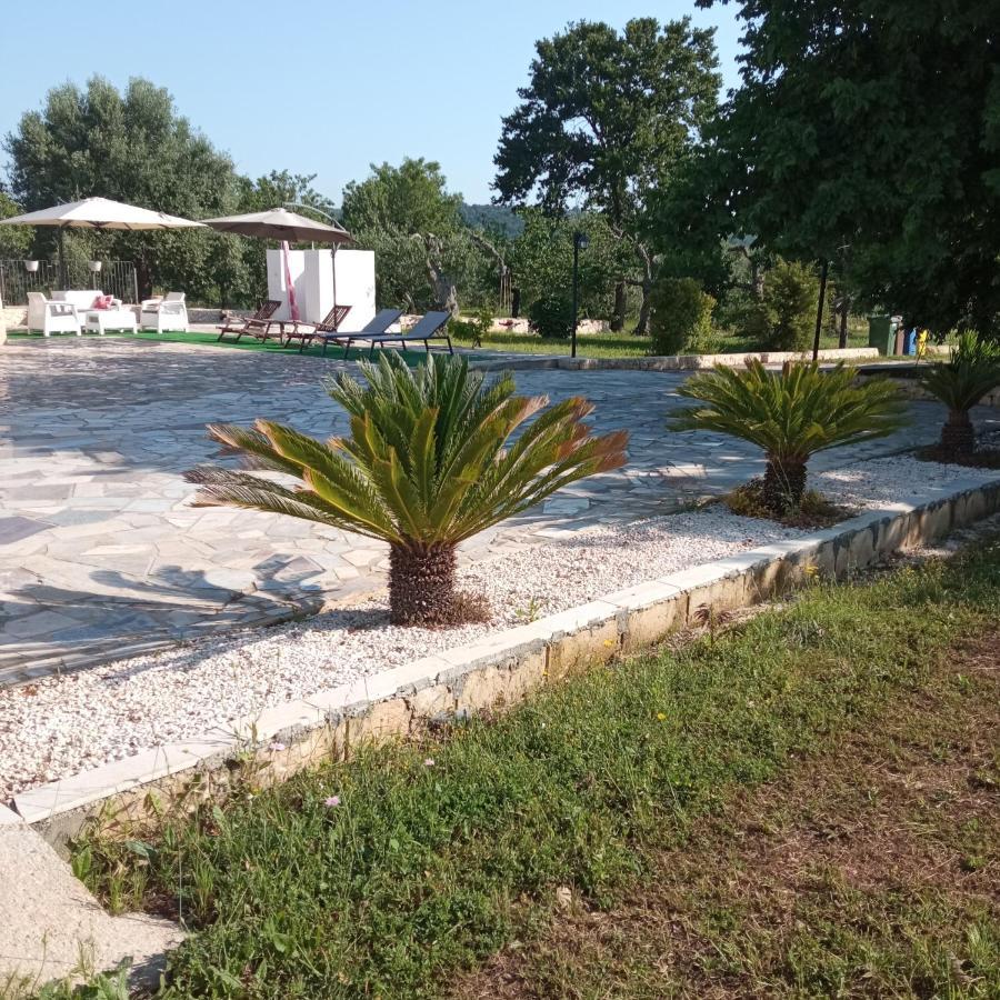 Villa Il Leccio - Trulli Cisternino Exterior foto